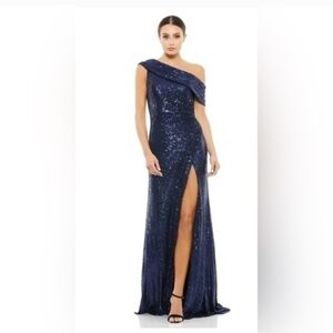 Mac Duggal Navy Sequined Drop Shoulder Gown Size 10